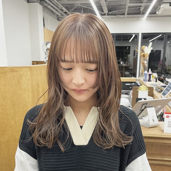 creamy beige/ブリーチなしダブルカラー|Swag