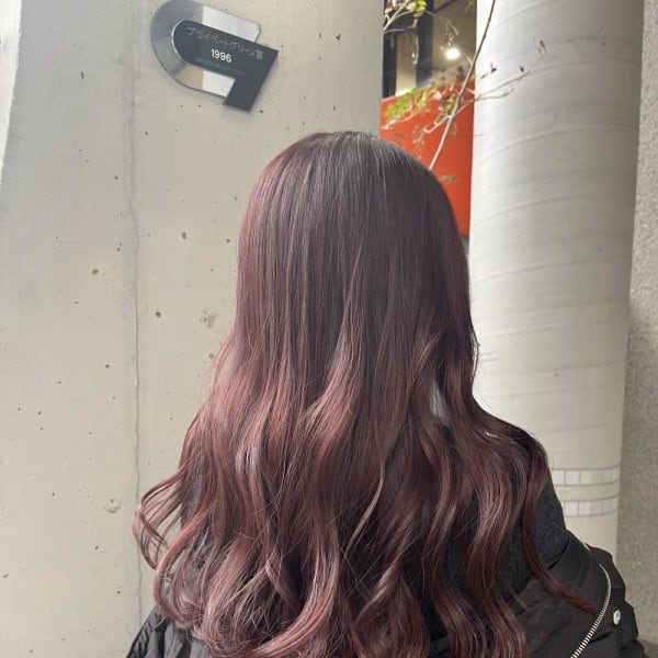 ピンク/20代/薬院