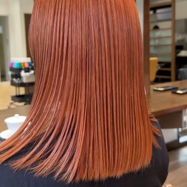 オレンジベージュ