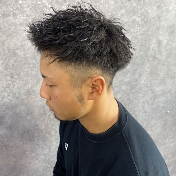 束感ショート【ツイストパーマ】|RISE 新小岩店