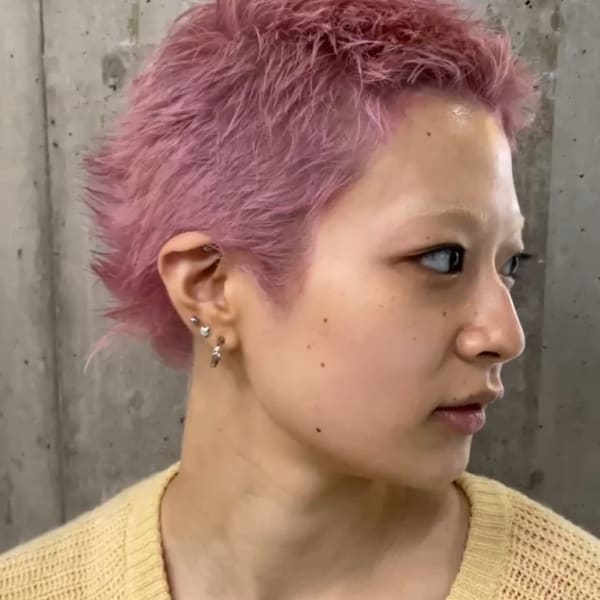 バズカット×ライトピンク