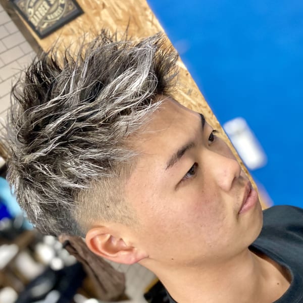 ツイストパーマ+シルバーメッシュカラー