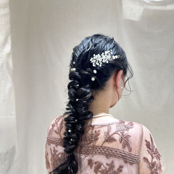 結婚式やパーティーのお呼ばれヘアアレンジ💓