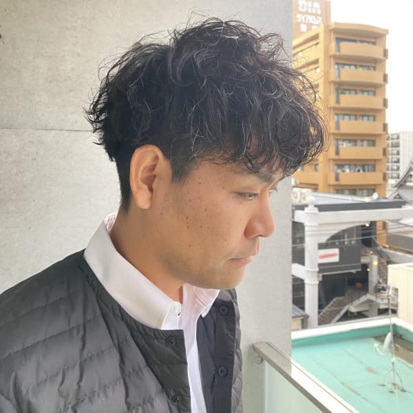 刈り上げ×波巻きパーマ