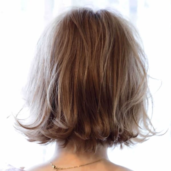 ハイトーンレイヤーボブ