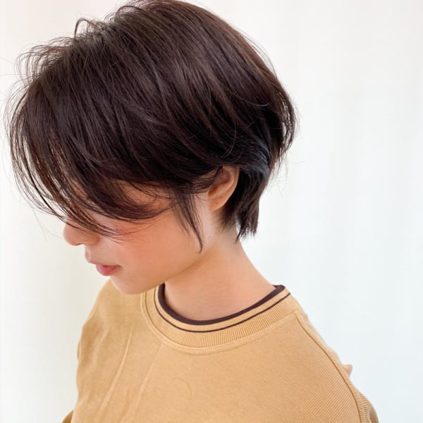 大人可愛い束感 耳掛けひし形小顔丸みショートボブ【近藤】横浜