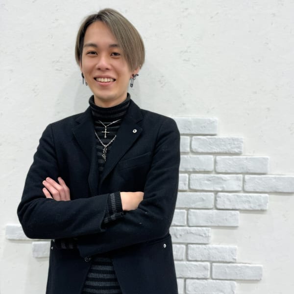 PROGRESS フレスポ富沢店【プログレスフレスポトミザワテン】のスタッフ紹介。高橋 遼太