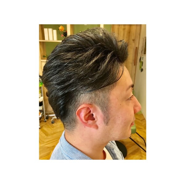 カジュアルショート