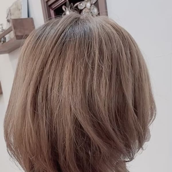 ミルクティーベージュ