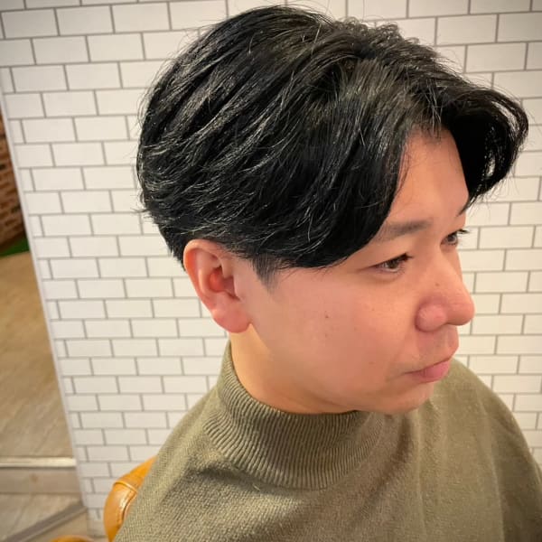 センターパートで韓国風