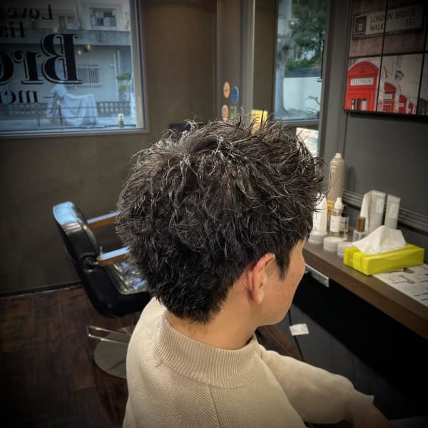 【スパイキーショート】