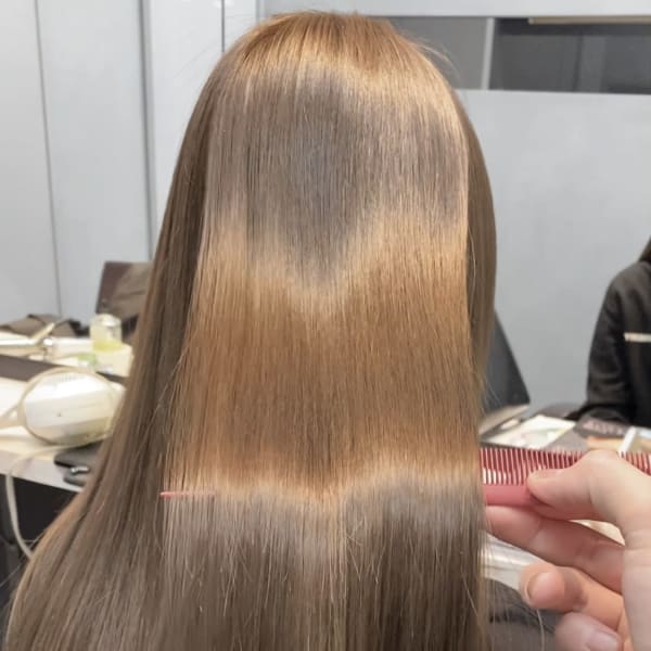 【髪質改善】弱酸性ストレート|elena【エレナ】