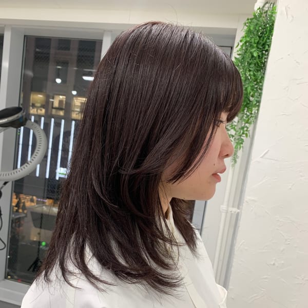 レイヤーカット ウルフ韓国ヘア小顔ヘアくびれ黒髪卒業【原宿】