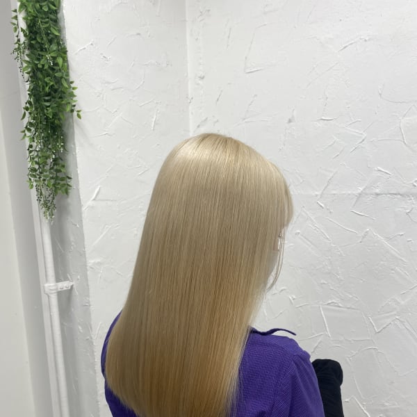 ブロンドカラー