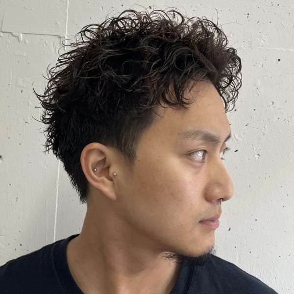 ショート無造作ツイストスパイラルパーマ