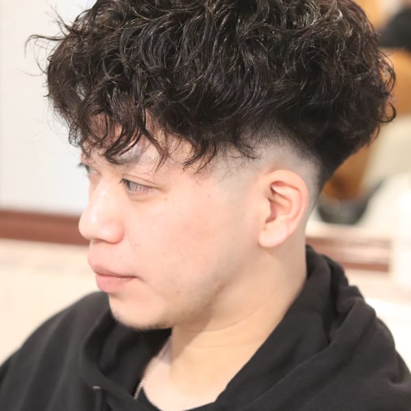 　スパイラルパーマスタイル