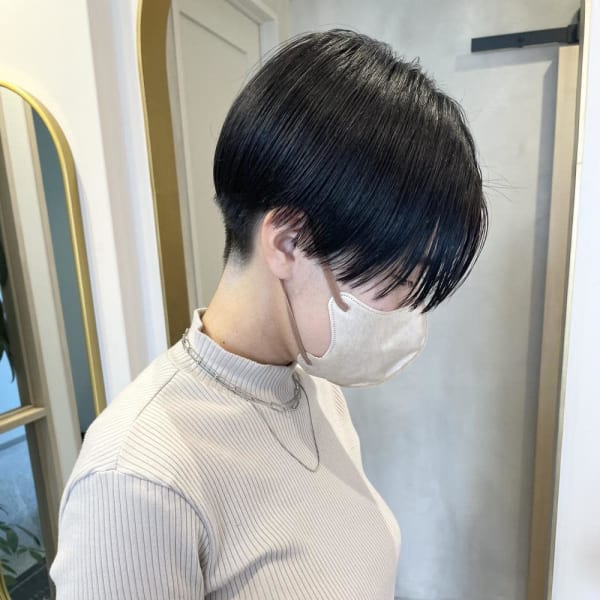 刈り上げハンサムショート