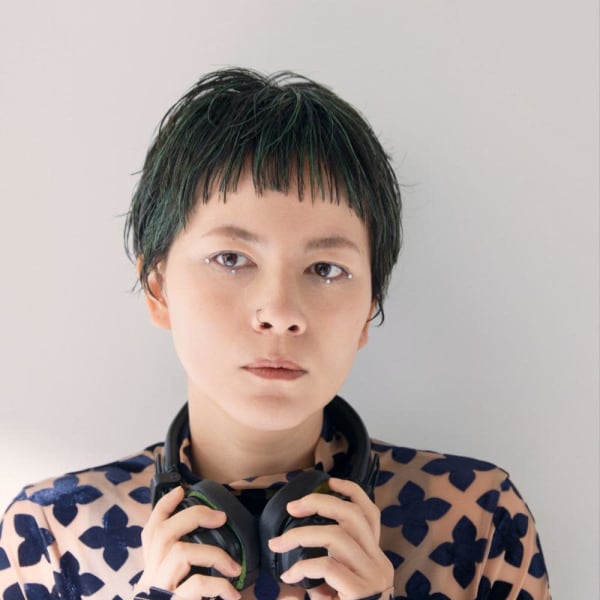 ベリーショート グリーンヘア【FIRST】鈴木幸子