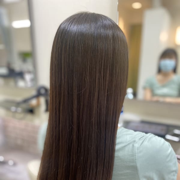 サラ艶ストレート|Hair Make NEWYORK 根津店