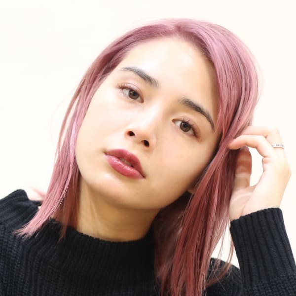 ピンクアッシュ◇外ハネボブ◇切りっぱなし|Lukia