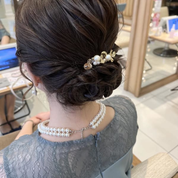 [なつな]お呼ばれヘア/シニョン