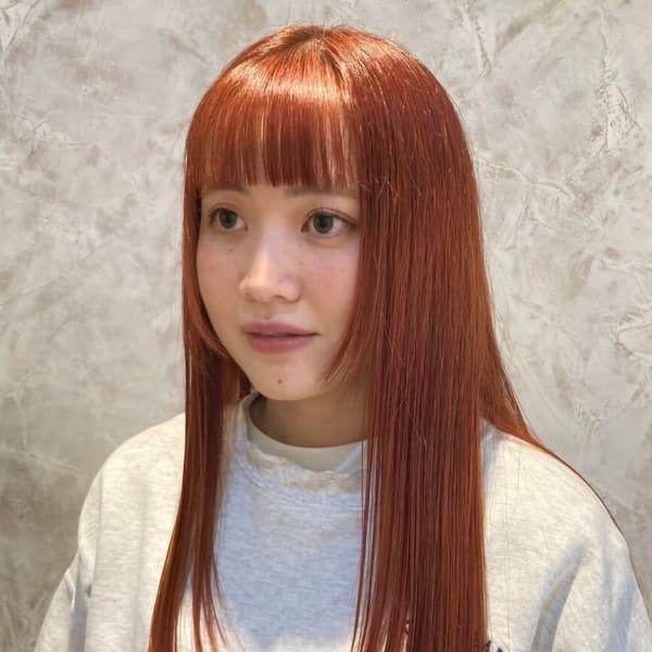 キャロットオレンジ　顔周りレイヤー　艶髪ストレート|W by GRITTERs