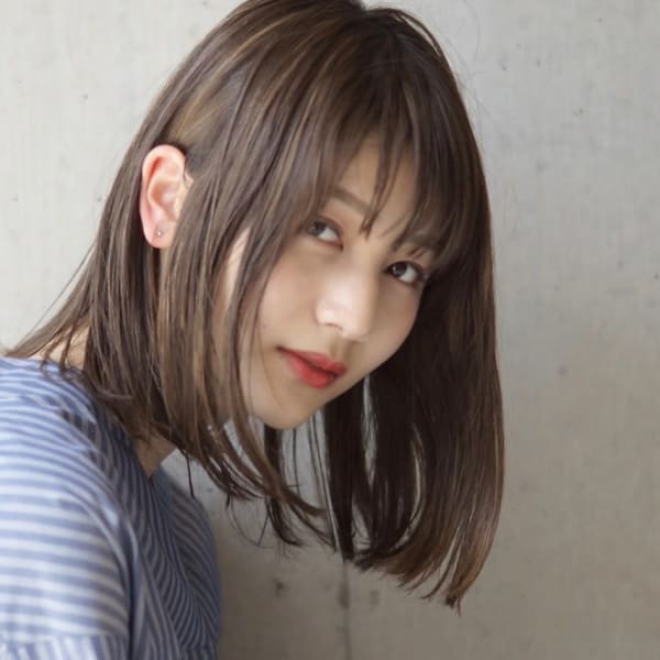 【ストレートロブ×ライトグレー】|atelier.fem