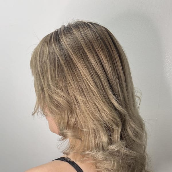 シャドールーツカラー