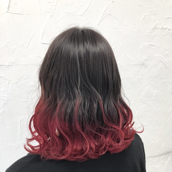 レッドグラデーションカラー透明感カラー韓国くびれヘア