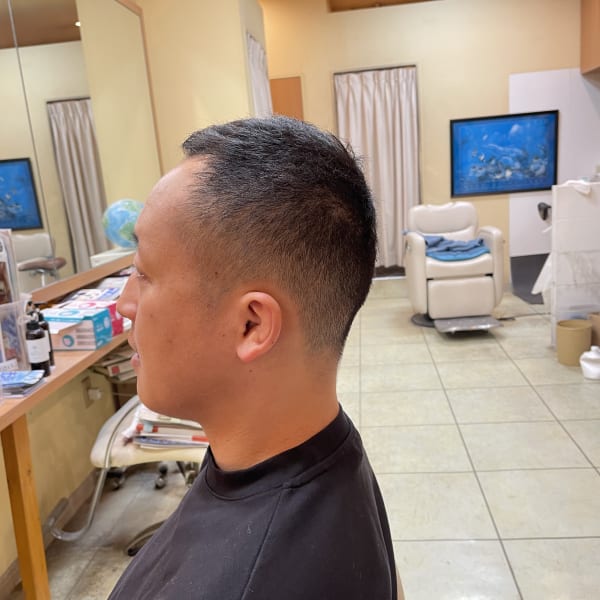 フェードカット