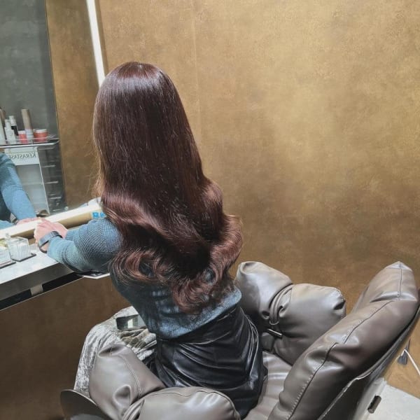 ブラウンカラーでツヤ感up