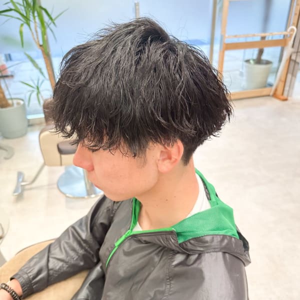 波巻きパーマメンズツイストスパイラルパーマツーブロック|unique x KENJE 町田