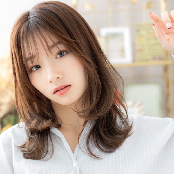 大人かわいい外国人風ナチュラルくびれミディ ベージュピンク|COVER HAIR & SPA bliss【カバーヘア アンド スパ ブリス】浦和/浦和西口店