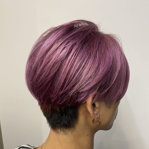 ワンブリーチでアザレアカラー センターパート!