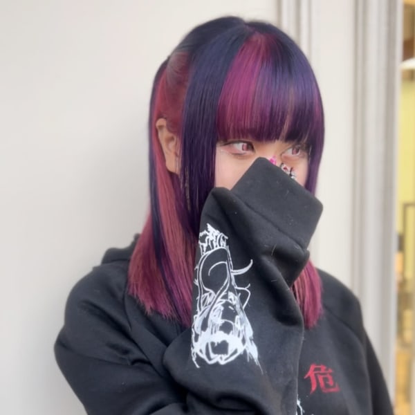 コントラストピンクデザイン