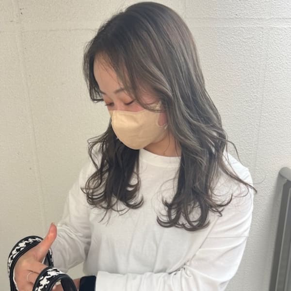 外国人風グレージュカラー