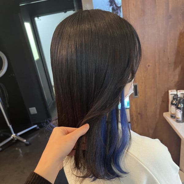 インナーエクステでブルー!