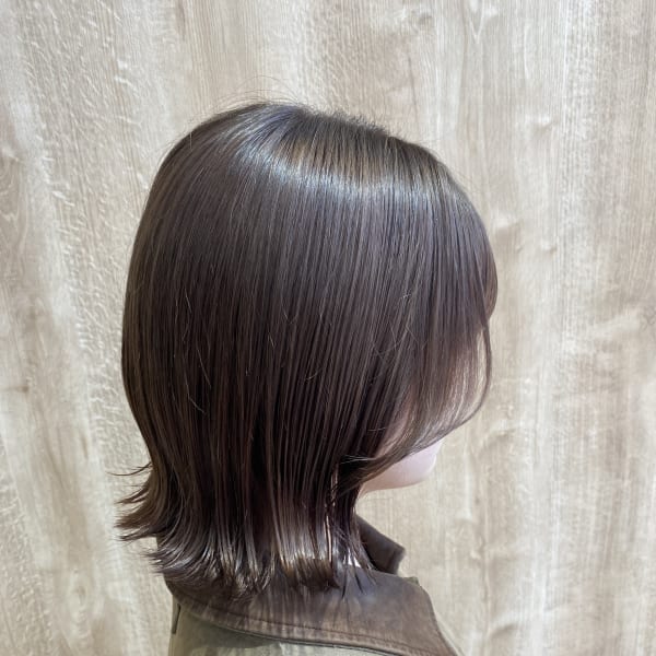 ミルクティーベージュのきりっぱなしボブ♪|JAM's hair&spa五日市店 Smart Salon