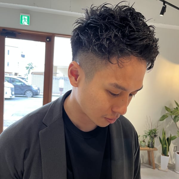 メンズ刈り上げスパイキーショート|ILi hair