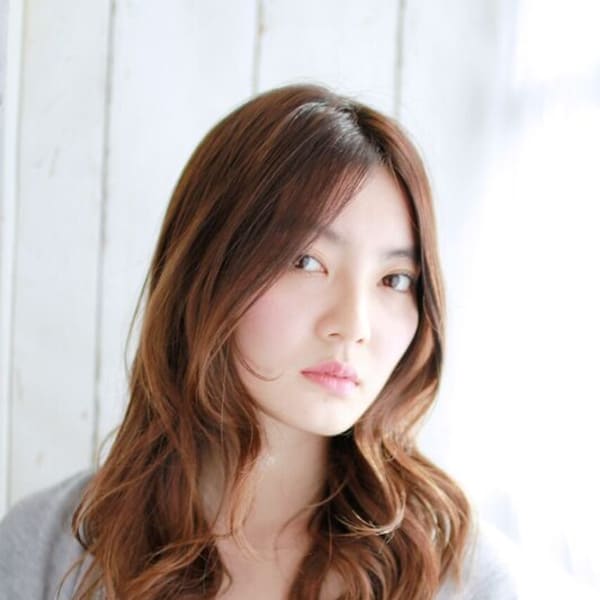 長めバング ルーズカールロング