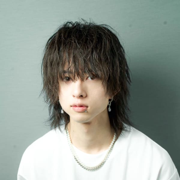 【alpha 新宿】波巻きパーマ×ウルフ