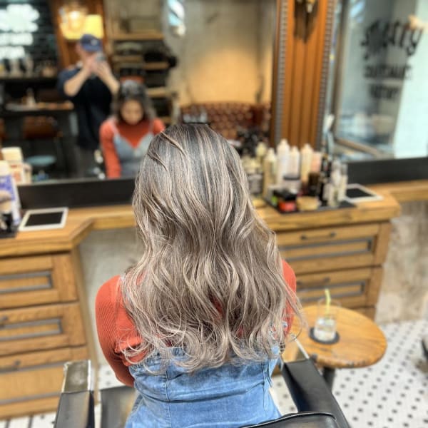 ブラウンベージュ/バレイヤージュ【恵比寿】