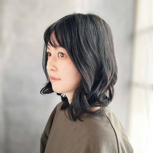 20代30代40代 今したい黒髪レイヤー【松山】