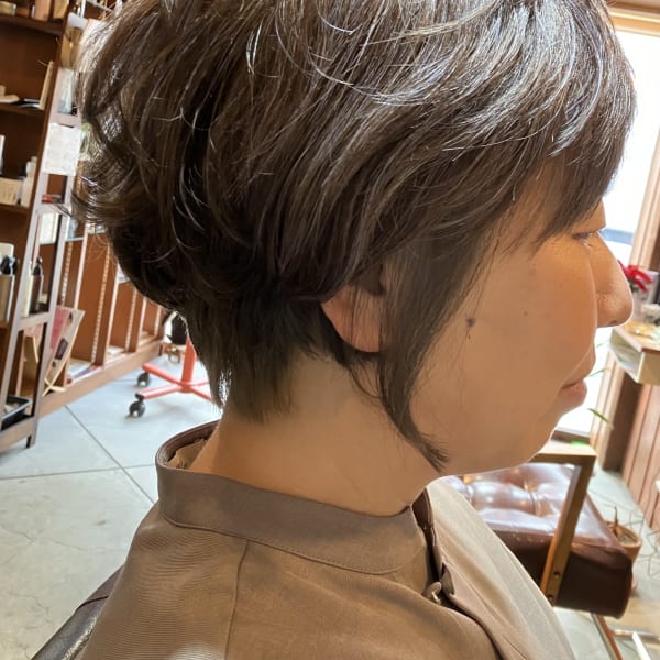 ショート＆ブルー系カラー