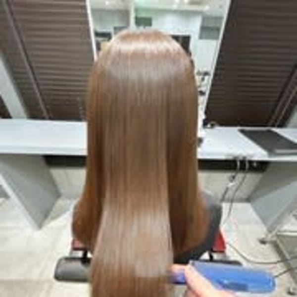 リタッチTOKIO縮毛矯正+カット【担当 江口健太】