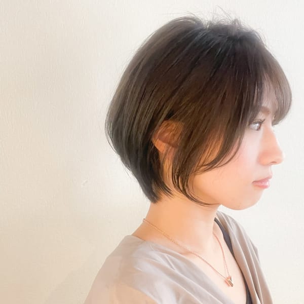 バックスタイルにこだわったショートボブの魅力