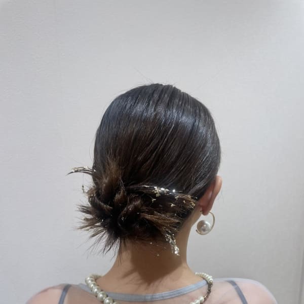 ボブヘアアレンジ/結婚式お呼ばれヘア/結婚式ヘア/金箔ヘア