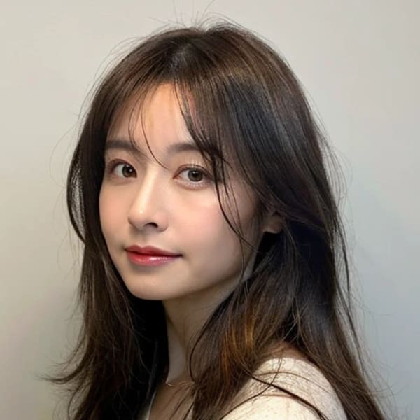 くびレイヤーエモージュふんわりカール艶髪アッシュ|髪質改善ヘアエステサロン Merci【メルシー】