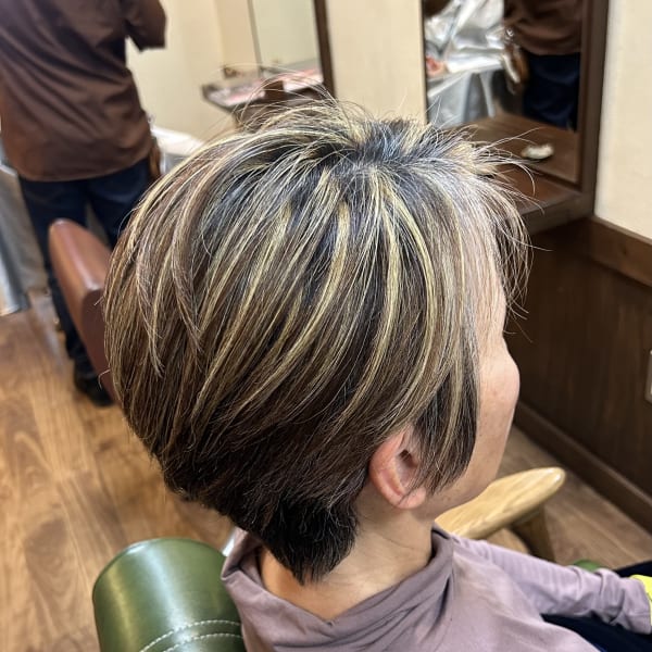 ハイライトカラー