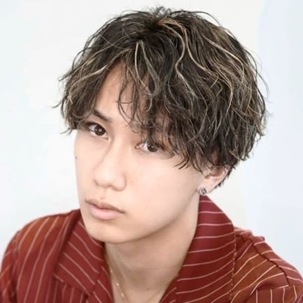 ハイライト+ツイストスパイラルパーマ